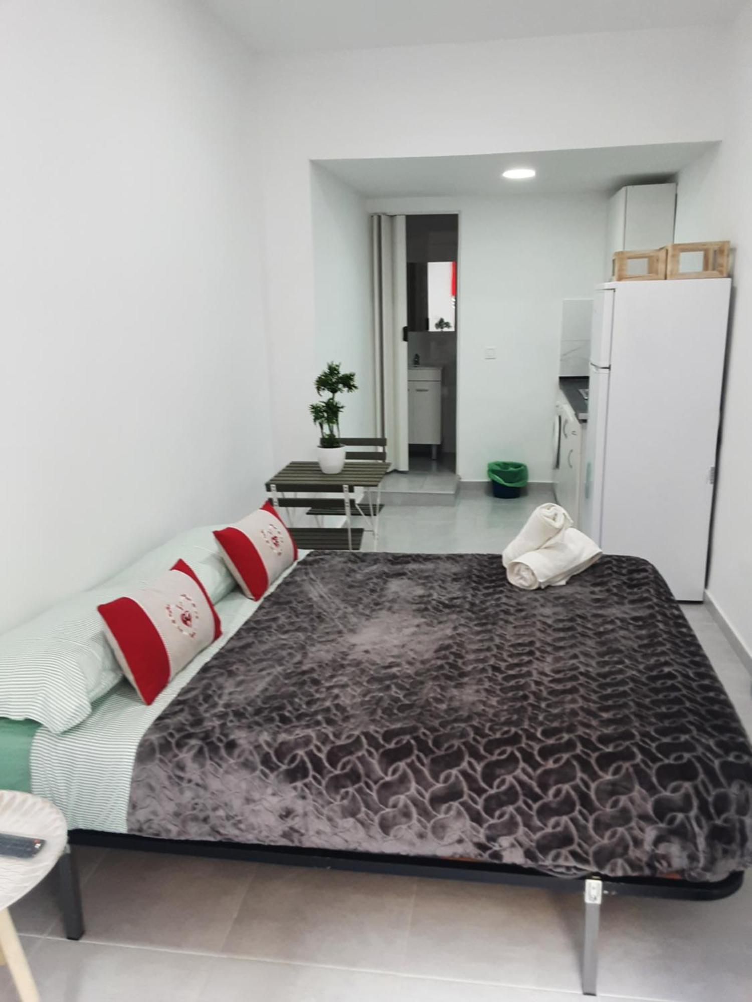 Precioso Apartamento Moderno Cerca Del Carrefour Rosaleda Малага Экстерьер фото